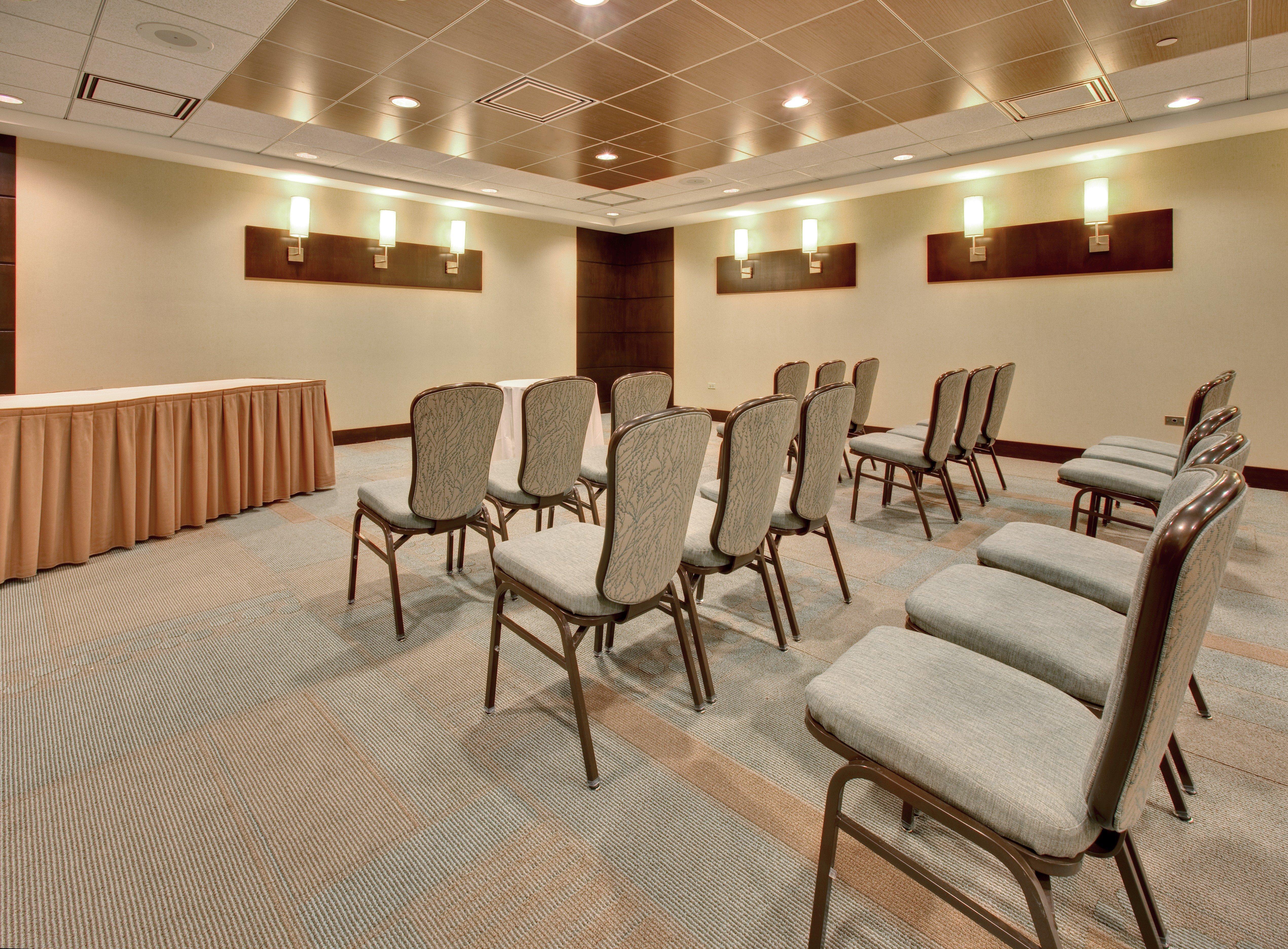 Crowne Plaza Hotel Glen Ellyn/Lombard By Ihg Bagian luar foto