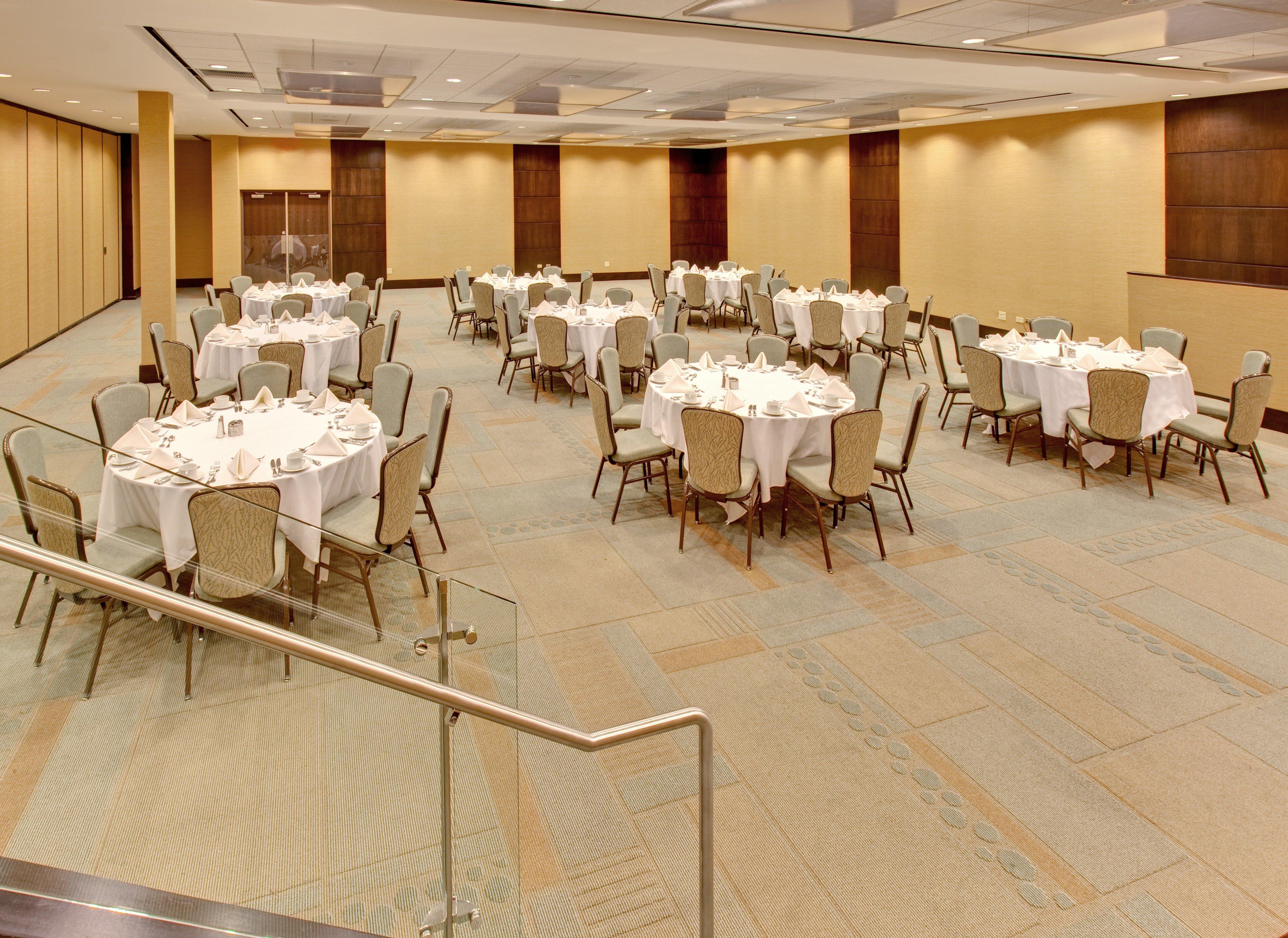 Crowne Plaza Hotel Glen Ellyn/Lombard By Ihg Bagian luar foto