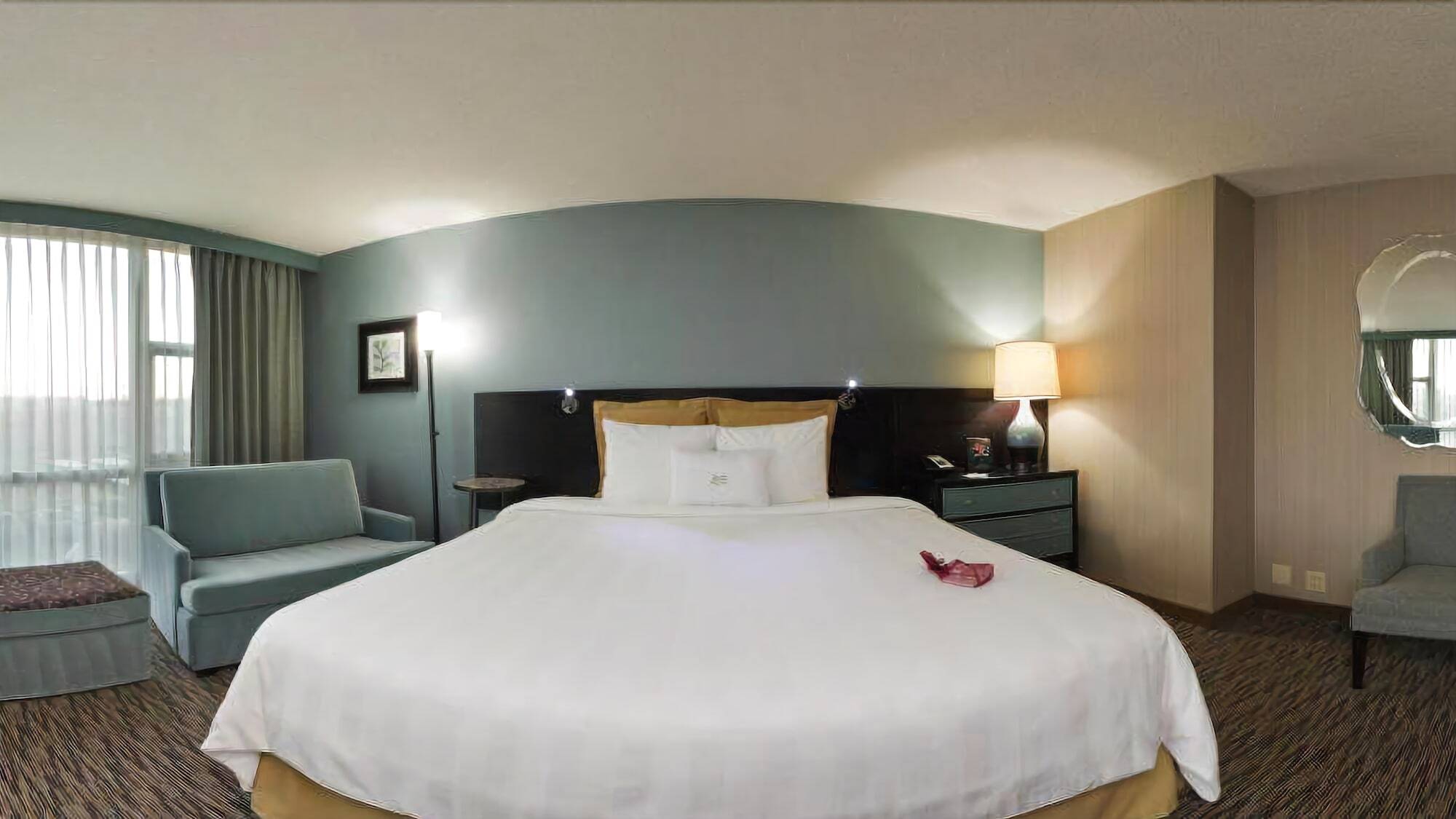 Crowne Plaza Hotel Glen Ellyn/Lombard By Ihg Bagian luar foto
